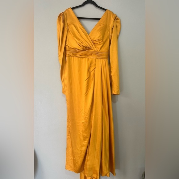NWT Mac Duggal 12404 Full Length Long Sleeve Evening Dress Marigold Yellow Sz 12 - Picture 3 of 16